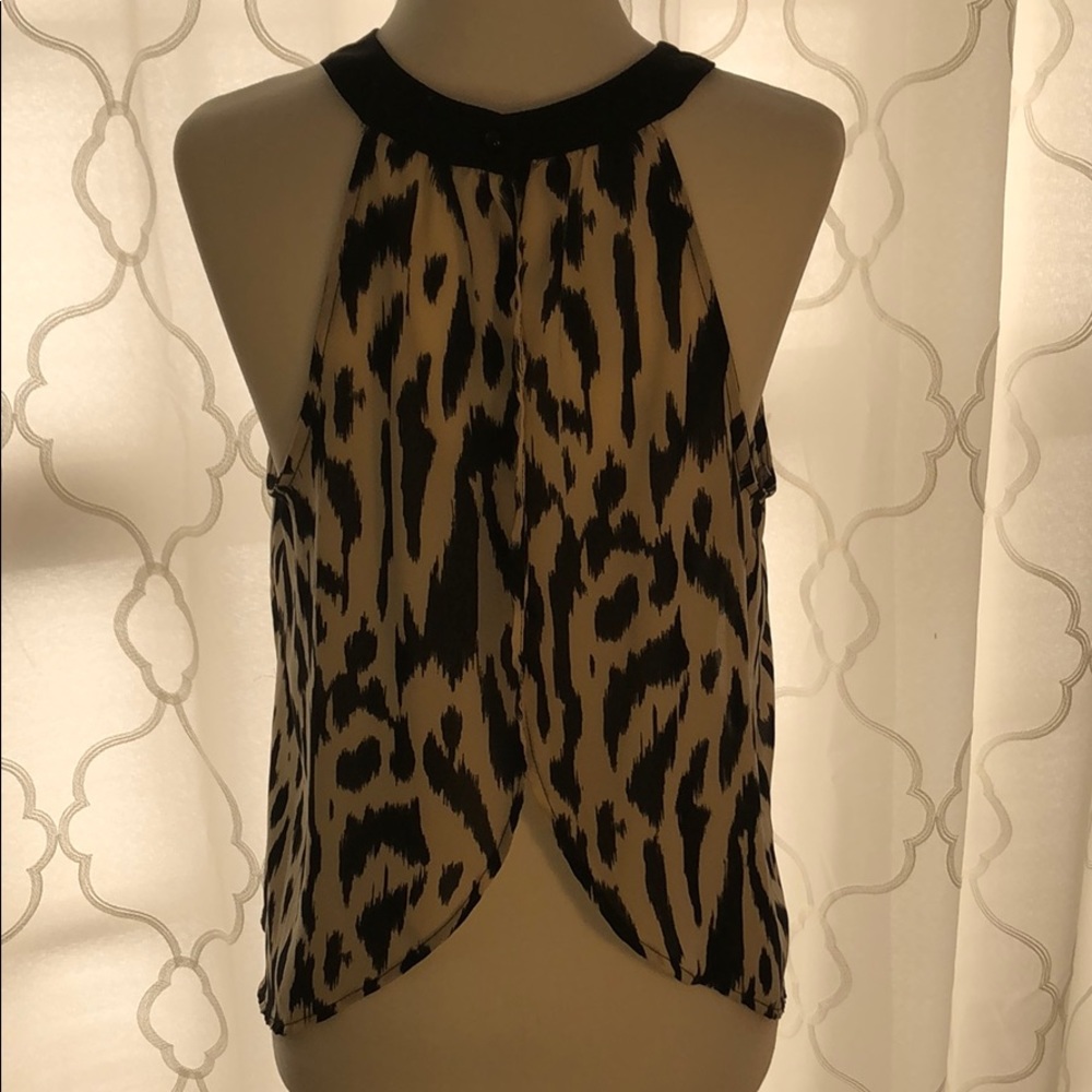 Open back animal print high neck tank - Picture 4 of 5